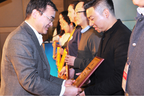 钉子支付斩获“最佳智能POS机品牌奖”